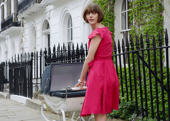 Balmoral Pram by Silver Cross